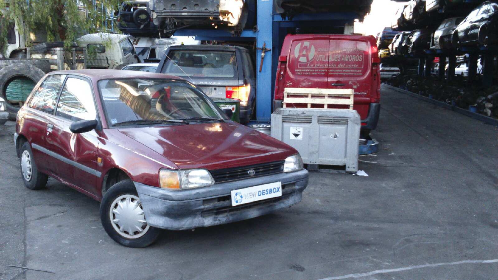 FARO IZQUIERDO TOYOTA STARLET - vista 9