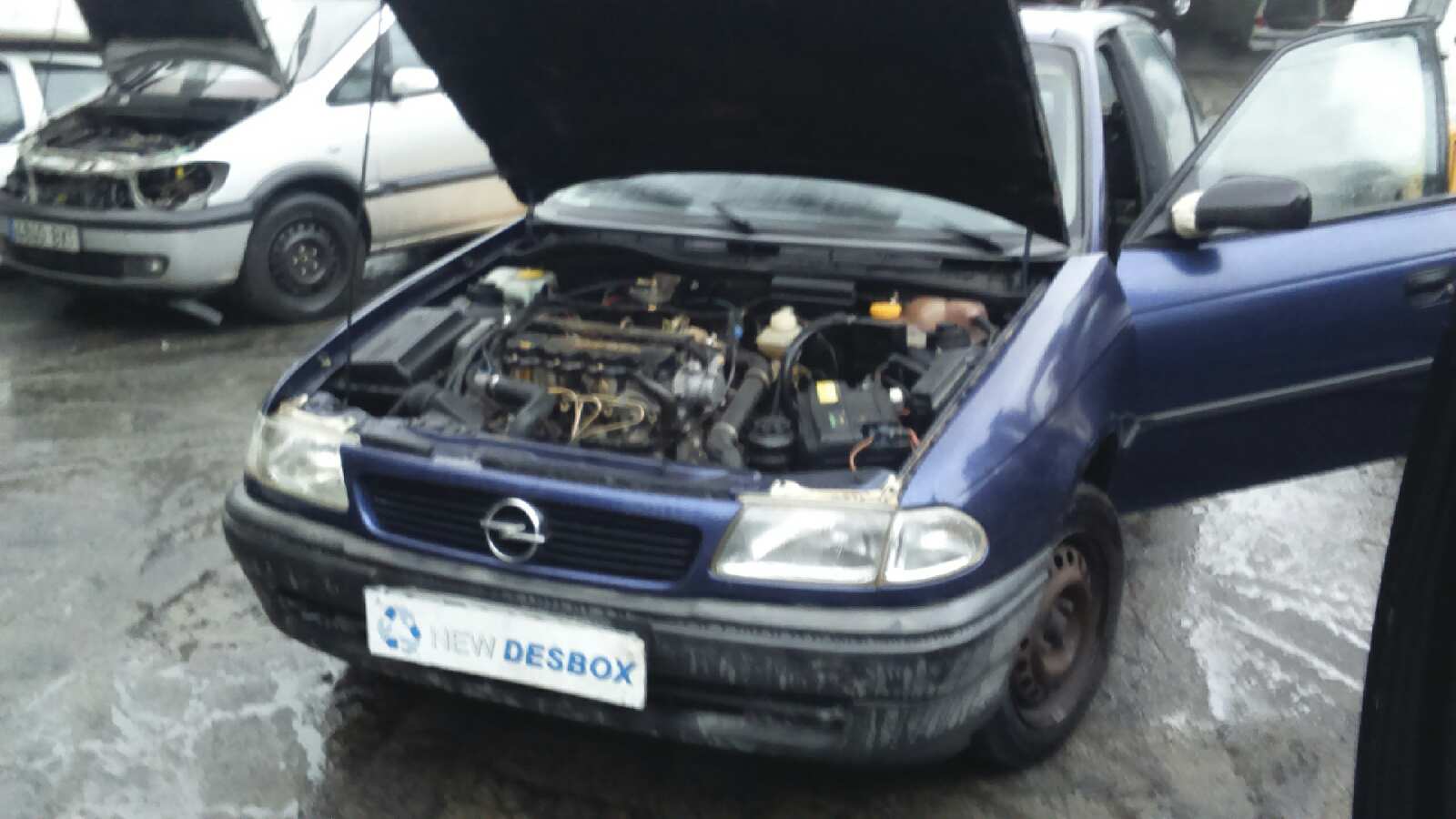 PILOTO TRASERO IZQUIERDO OPEL ASTRA F BERLINA - vista 4