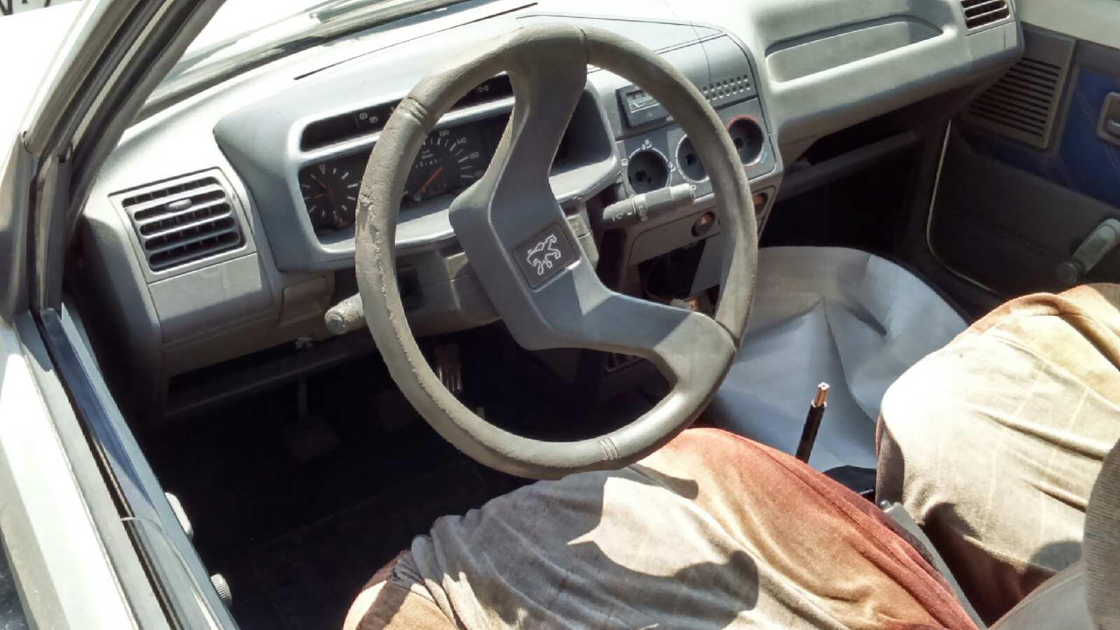 PILOTO TRASERO DERECHO PEUGEOT 205 BERLINA - vista 4