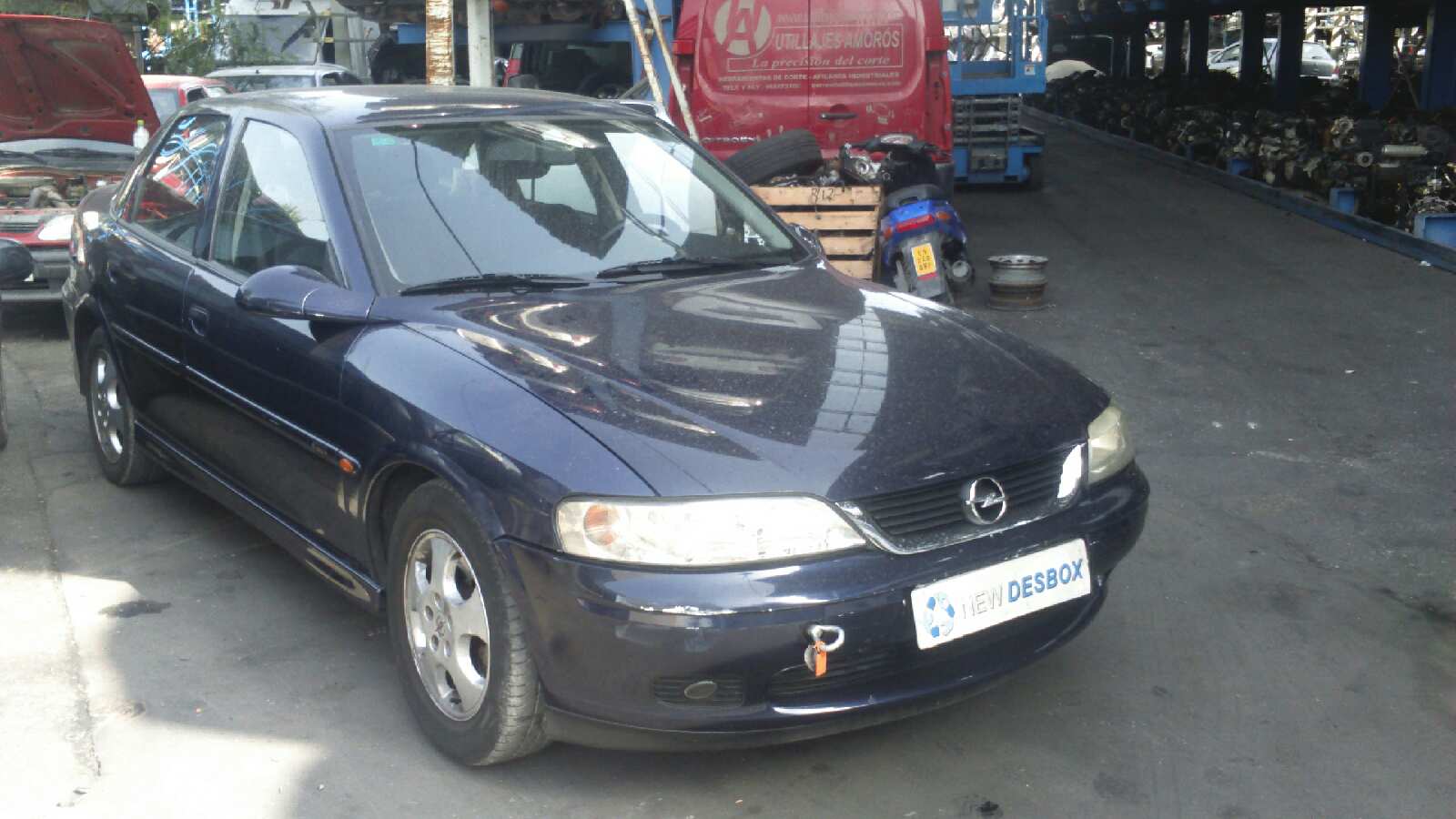 FARO DERECHO OPEL VECTRA B BERLINA - vista 6