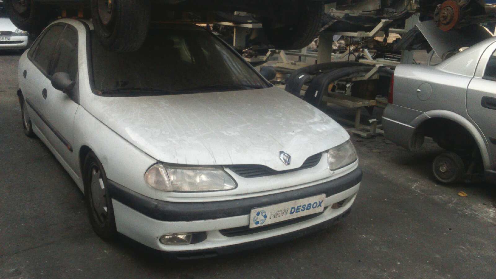 COMPRESOR AIRE ACONDICIONADO RENAULT LAGUNA (B56) - vista 8
