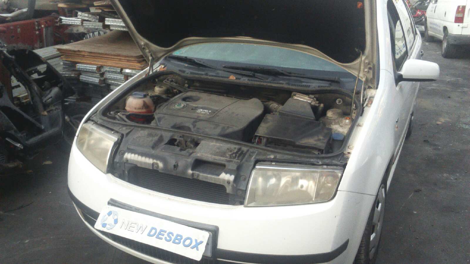 CAPO SKODA FABIA (6Y2/6Y3) - vista 3