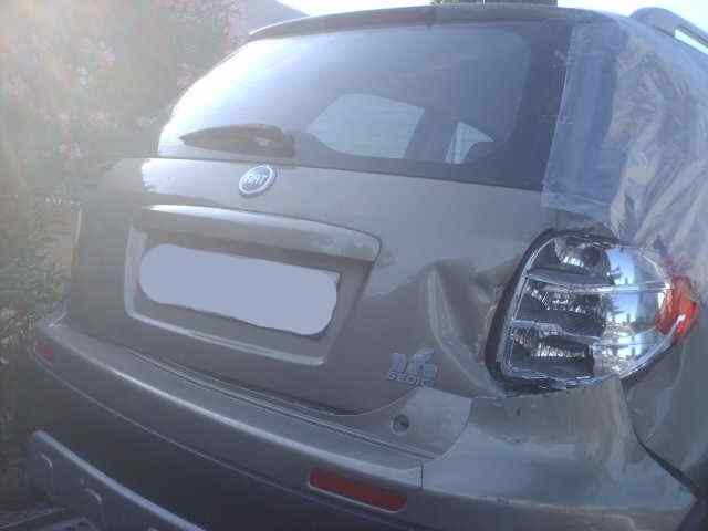 SALPICADERO FIAT SEDICI (189)