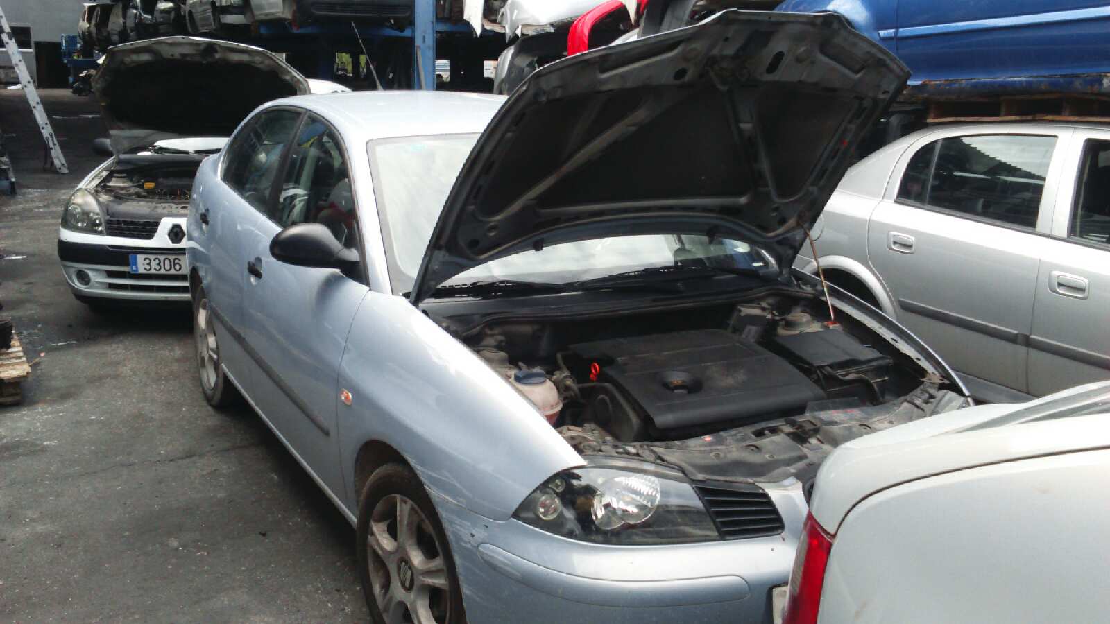 BOMBA DIRECCION SEAT CORDOBA BERLINA (6L2) - vista 8