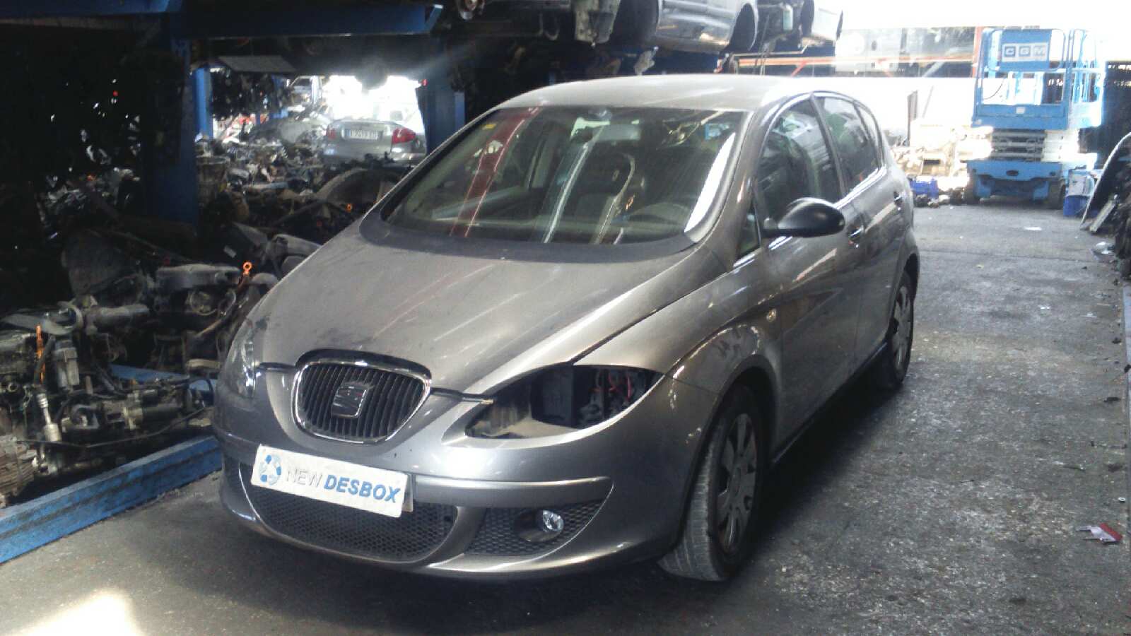 MANGUETA DELANTERA IZQUIERDA SEAT ALTEA (5P1) - vista 5