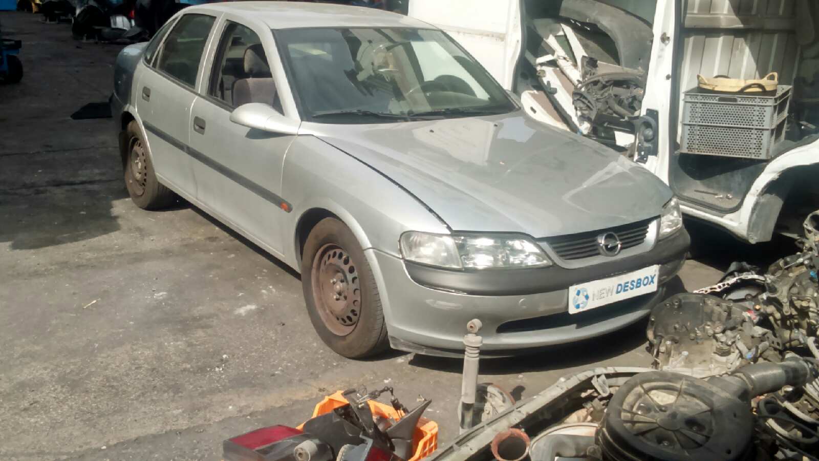 FARO DERECHO OPEL VECTRA B BERLINA - vista 6