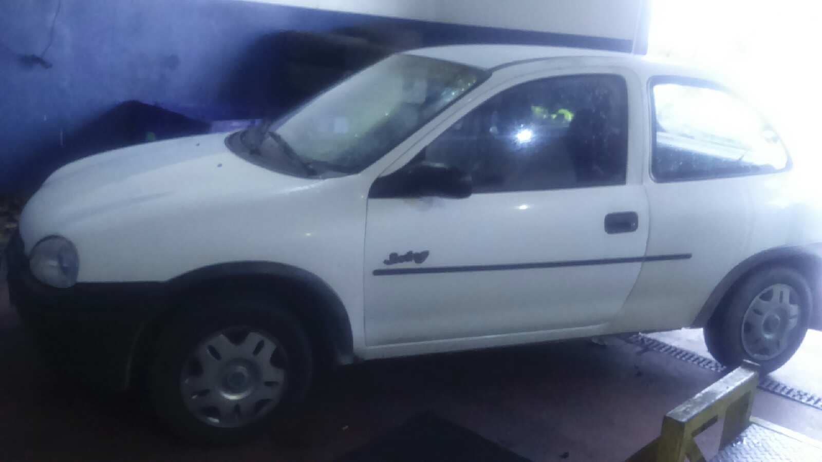 PRETENSOR AIRBAG DERECHO OPEL CORSA B - vista 2