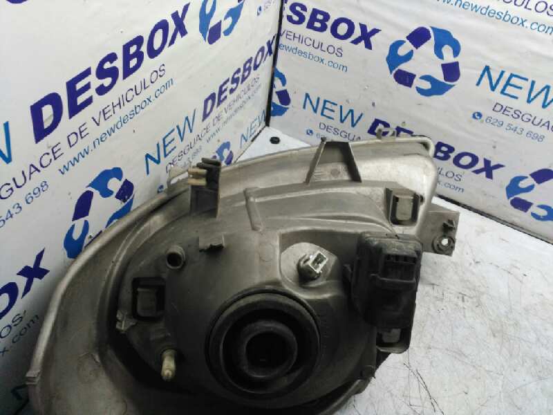 FARO DERECHO RENAULT TRAFIC CAJA CERRADA (AB 4.01) - vista 4
