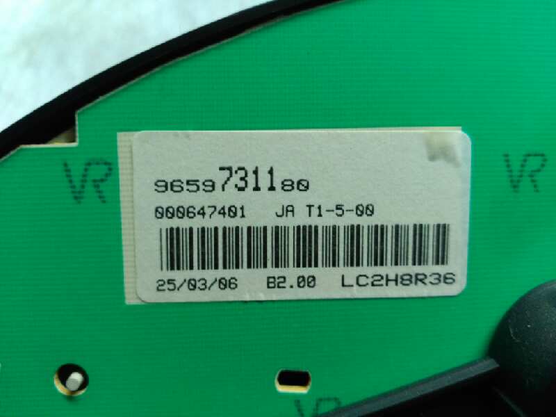 CUADRO INSTRUMENTOS PEUGEOT 206 4-TRG. - vista 3