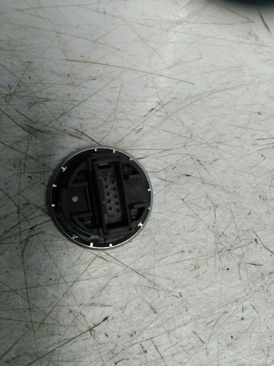 CONMUTADOR DE ARRANQUE BMW SERIE 1 BERLINA (E81/E87) - vista 3