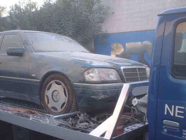 CONDENSADOR / RADIADOR  AIRE ACONDICIONADO MERCEDES-BENZ CLASE C (W202) BERLINA - vista 3