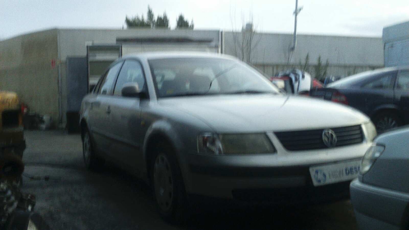 RADIADOR AGUA VOLKSWAGEN PASSAT BERLINA (3B2) - vista 7