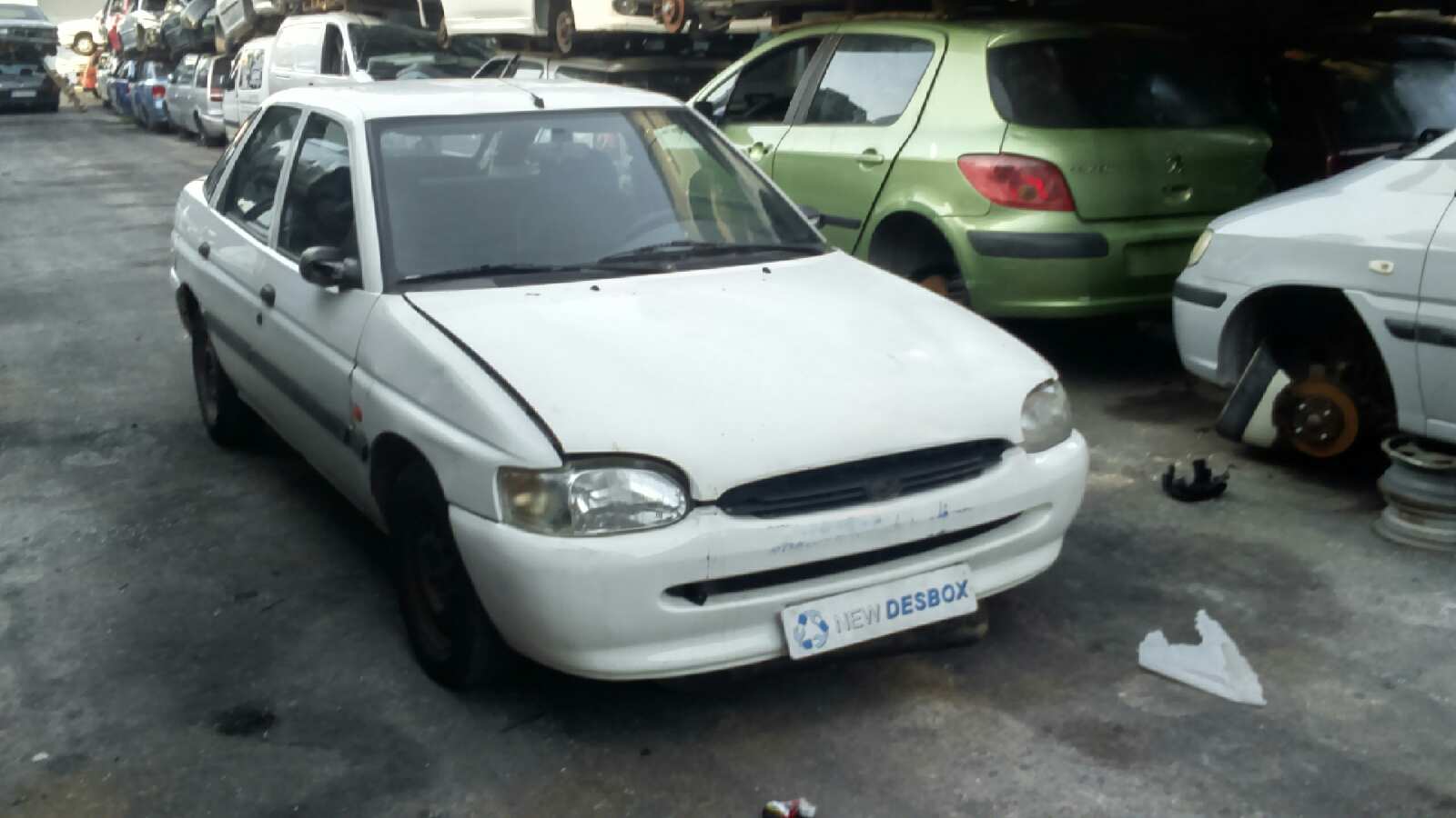 PILOTO PORTON IZQUIERDO FORD ESCORT BERLINA/TURNIER - vista 4