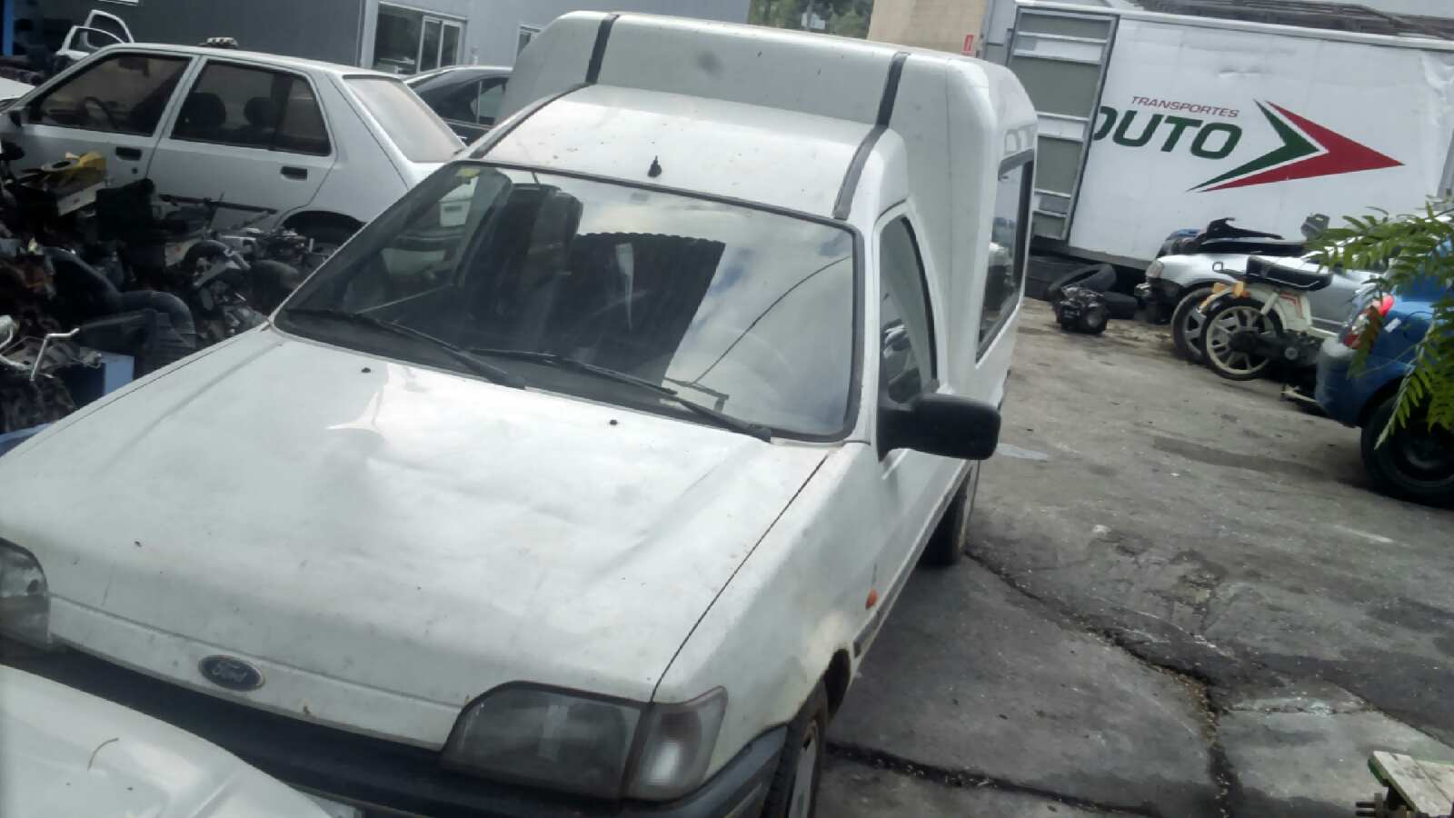 PILOTO TRASERO IZQUIERDO FORD FIESTA BERL./COURIER - vista 9