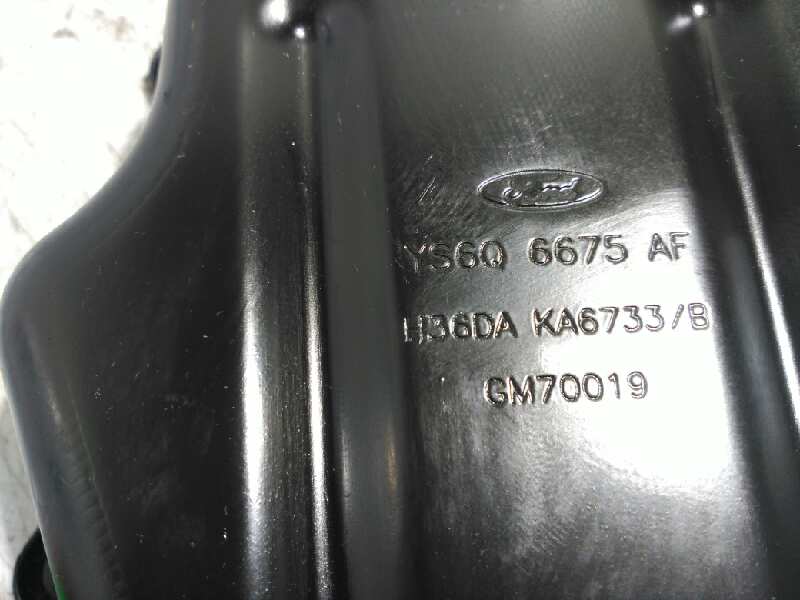 CARTER FORD FOCUS BERLINA (CAP) - vista 3