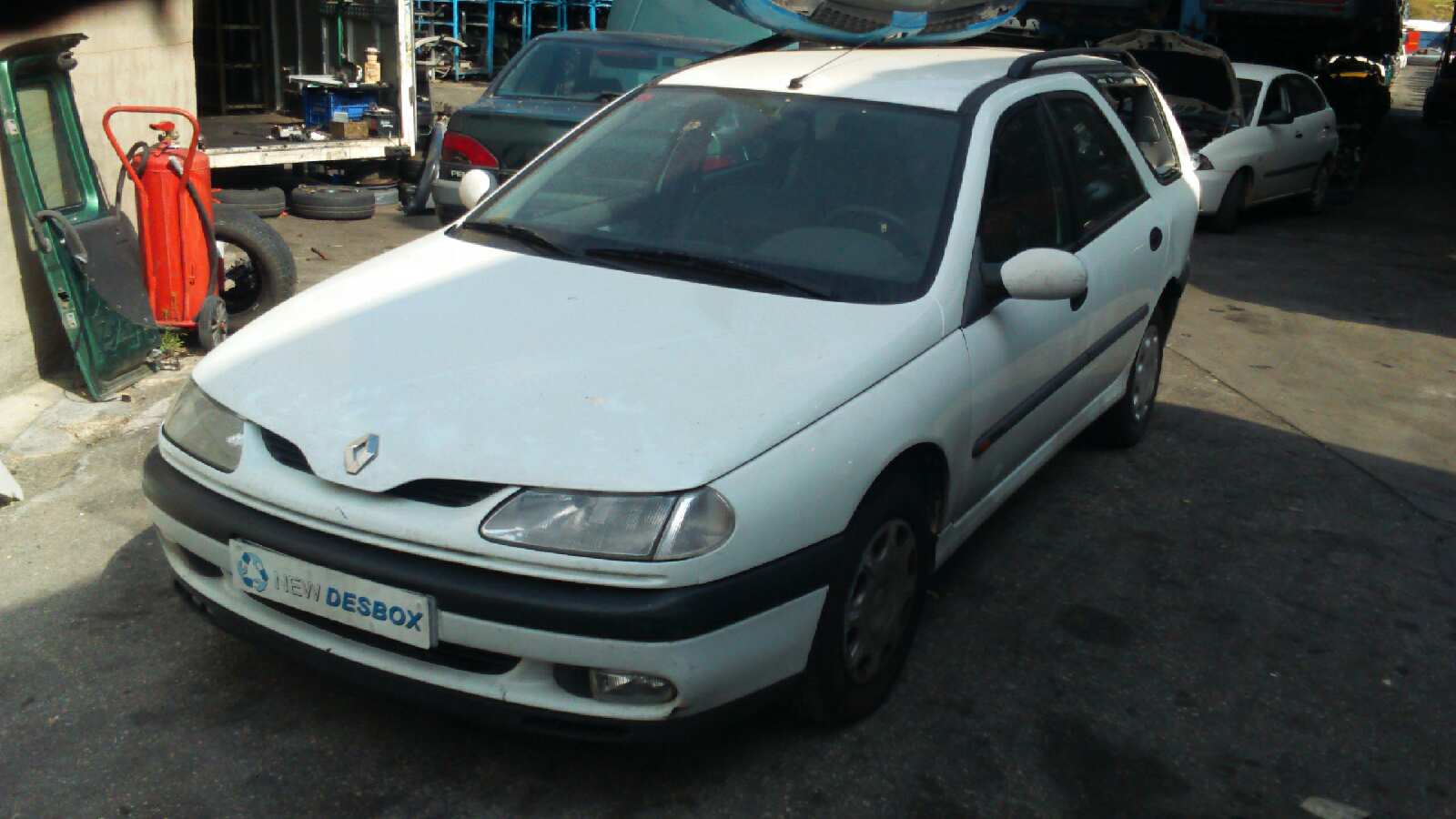CAPO RENAULT LAGUNA (B56) - vista 10