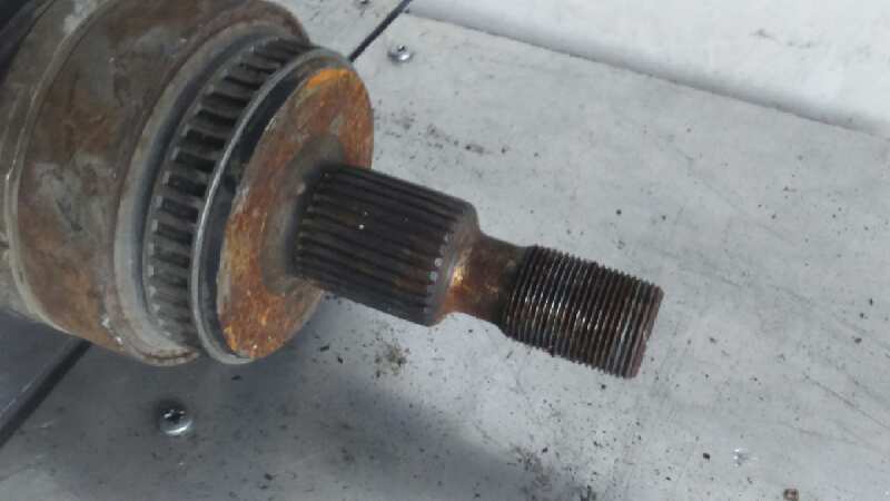 TRANSMISION DELANTERA IZQUIERDA MERCEDES-BENZ CLASE M (W163) - vista 2