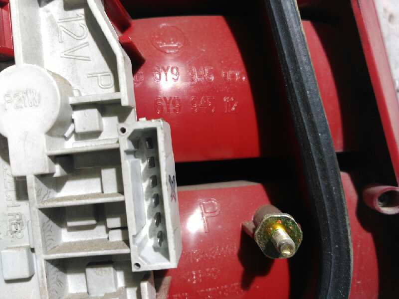 PILOTO TRASERO DERECHO SKODA FABIA (6Y2/6Y3) - vista 2