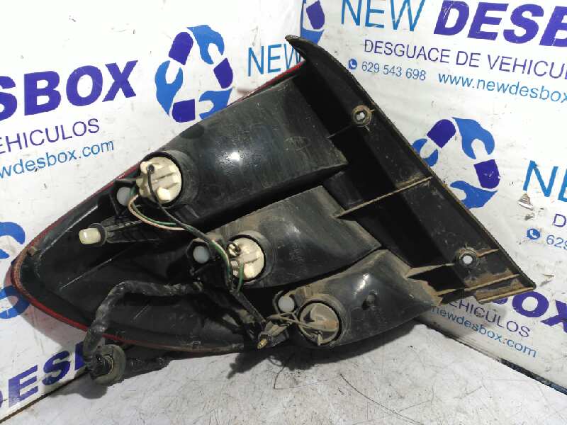 PILOTO TRASERO DERECHO KIA RIO - vista 2