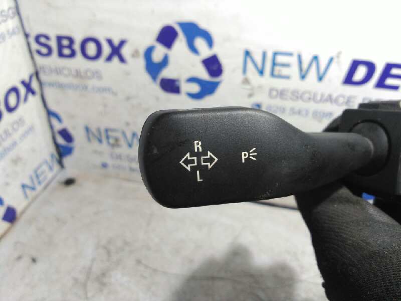 MANDO INTERMITENTES BMW SERIE 3 BERLINA (E46) - vista 3