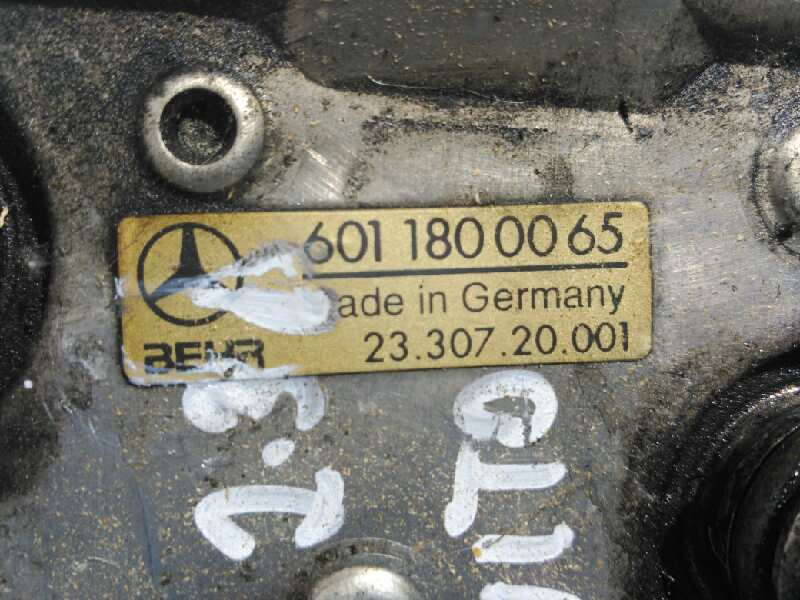 ENFRIADOR ACEITE MOTOR MERCEDES VITO (W638) - vista 2