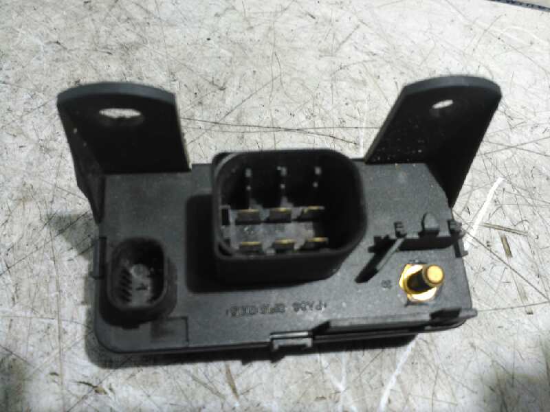 CAJA PRECALENTAMIENTO MERCEDES-BENZ CLASE E (W210) BERLINA DIESEL - vista 2