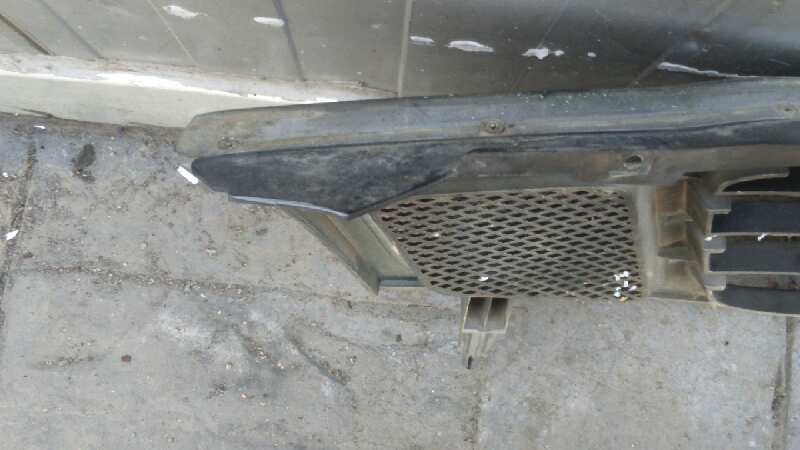 REJILLA DELANTERA SSANGYONG REXTON - vista 3