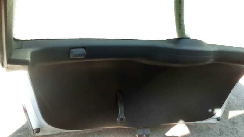 PORTON TRASERO SKODA OCTAVIA BERLINA (1U2) - vista 3