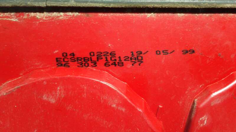 PILOTO TRASERO IZQUIERDO PEUGEOT 406 BERLINA (S1/S2) - vista 3