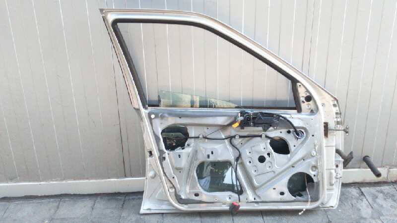 PUERTA DELANTERA IZQUIERDA CITROEN XANTIA BERLINA