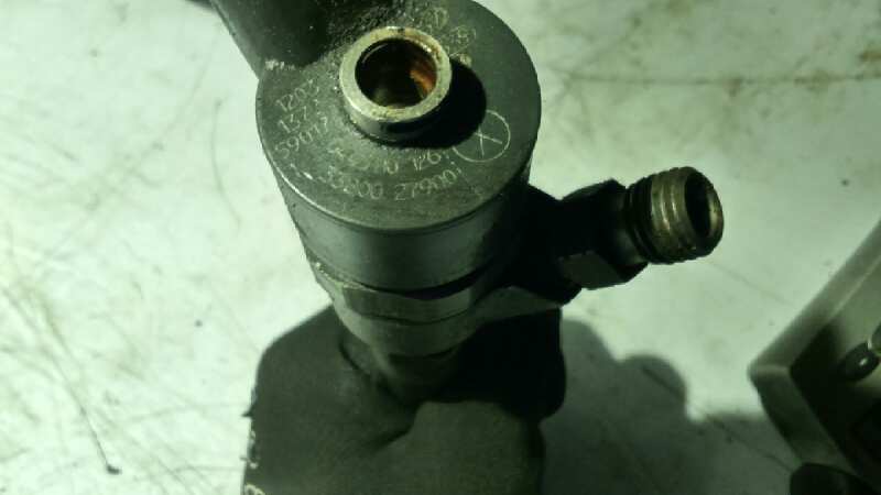 INYECTOR HYUNDAI ELANTRA (XD) - vista 2