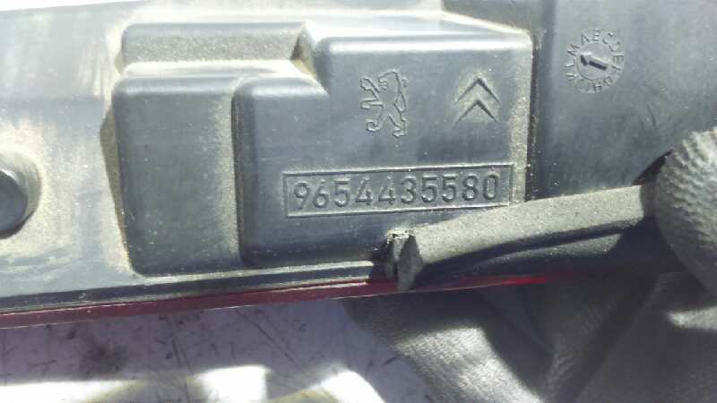 PILOTO TRASERO CENTRAL CITROEN C4 PICASSO - vista 2