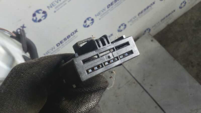 PUERTA TRASERA IZQUIERDA OPEL VIVARO - vista 3