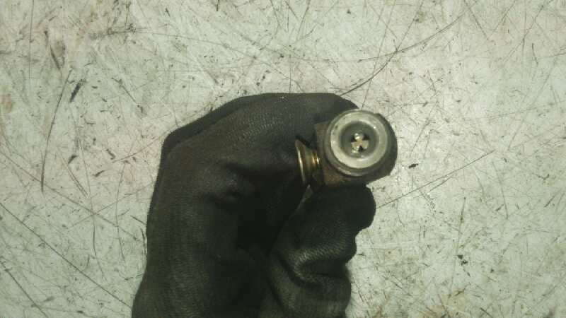 INYECTOR VOLKSWAGEN LT CAJA CERRADA / COMBI (MOD. 1997) - vista 2