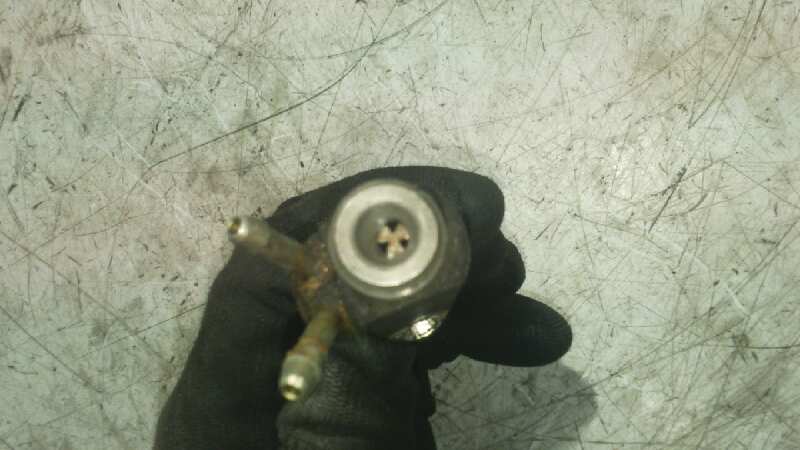 INYECTOR VOLKSWAGEN LT CAJA CERRADA / COMBI (MOD. 1997) - vista 2