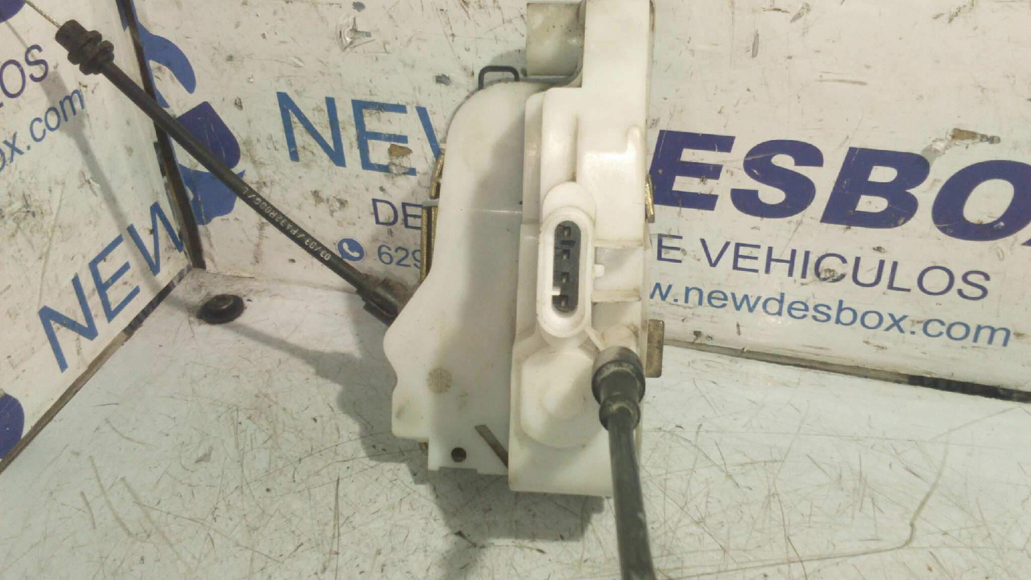 CERRADURA PUERTA DELANTERA DERECHA CITROEN C3 PLURIEL - vista 3