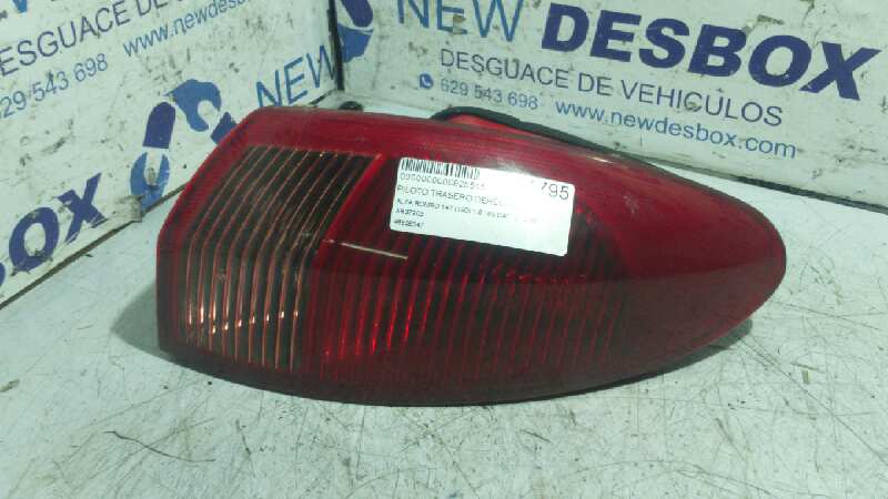 PILOTO TRASERO DERECHO ALFA ROMEO 147 (190)