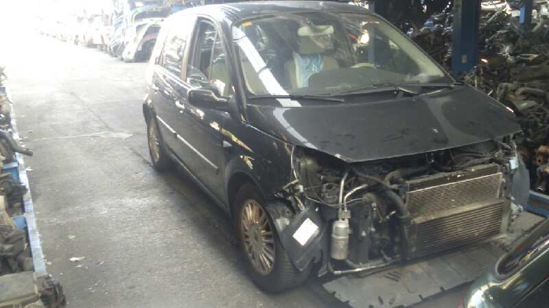 FARO ANTINIEBLA DERECHO RENAULT SCENIC II - vista 6