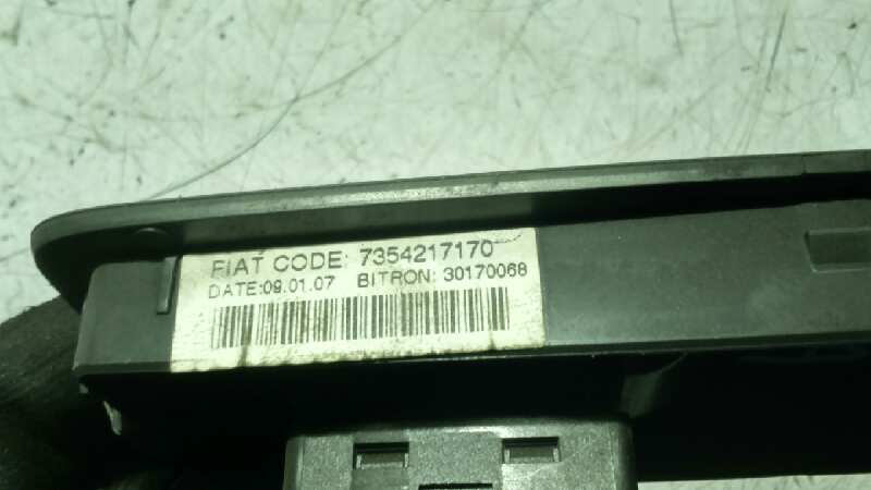 MANDO ELEVALUNAS DELANTERO DERECHO FIAT DUCATO CAJA ABEIRTA 33 (06.2006 =>) - vista 3