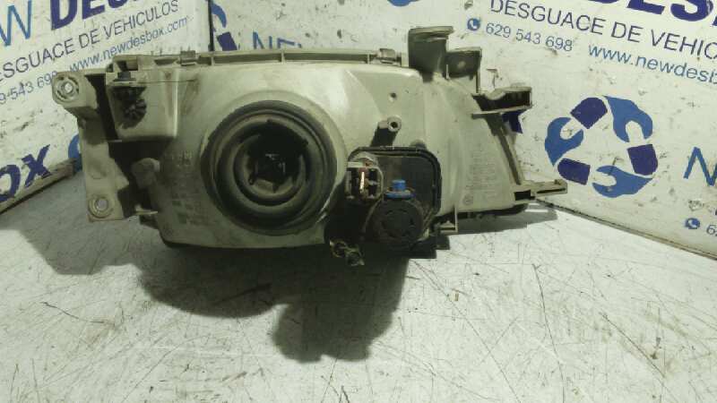 FARO IZQUIERDO TOYOTA CARINA (T19) - vista 2