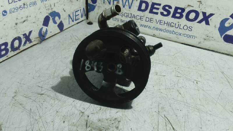 BOMBA DIRECCION TOYOTA AVENSIS BERLINA (T25)