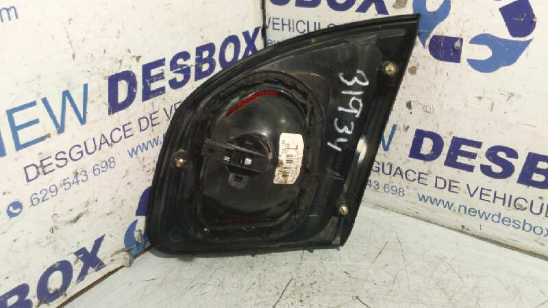 PILOTO PORTON IZQUIERDO NISSAN PRIMERA BERLINA (P11) - vista 3