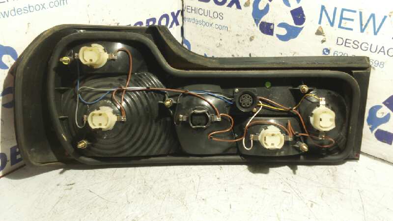 PILOTO TRASERO DERECHO BMW SERIE 7 (E32) - vista 2