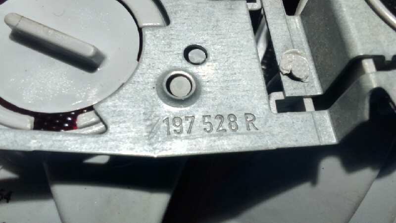 PILOTO PORTON DERECHO MERCEDES-BENZ CLASE E (W210) BERLINA - vista 3