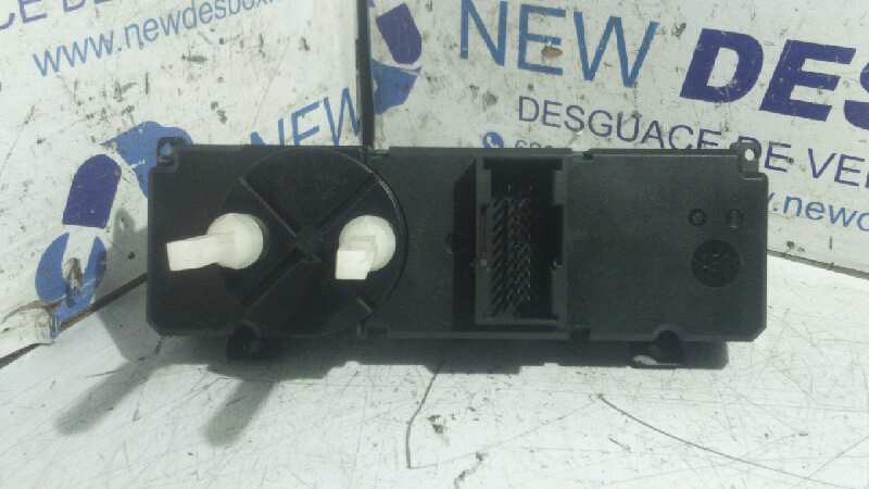 MANDO CALEFACCION / AIRE ACONDICIONADO MERCEDES CLASE CLK (W208) - vista 2