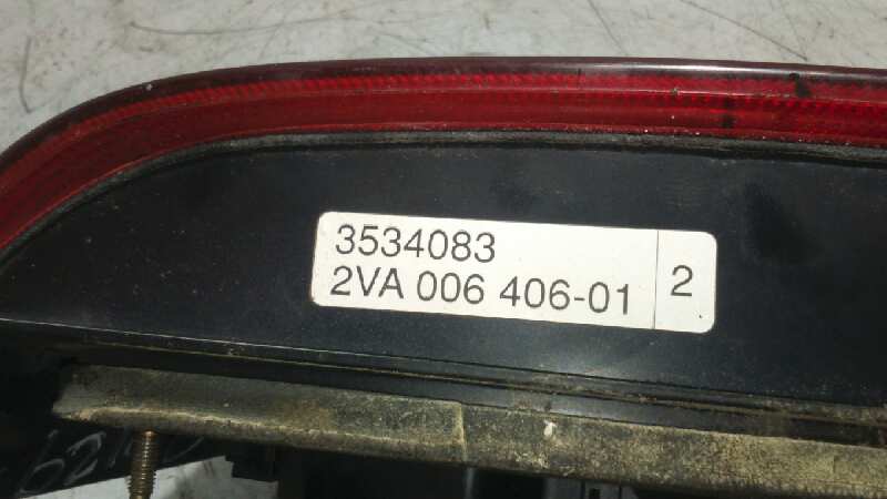 PILOTO TRASERO IZQUIERDO VOLVO SERIE 940 BERLINA/FAMILIAR - vista 3