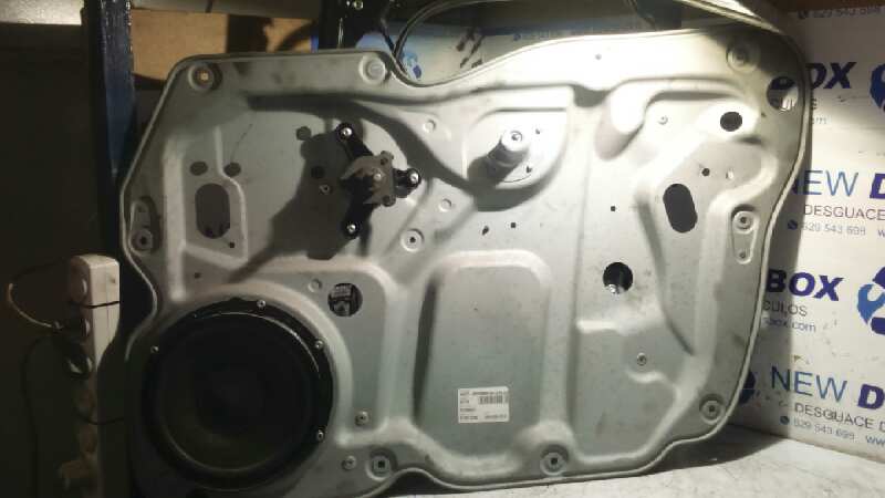 ELEVALUNAS DELANTERO DERECHO VOLKSWAGEN CADDY KA/KB (2C)