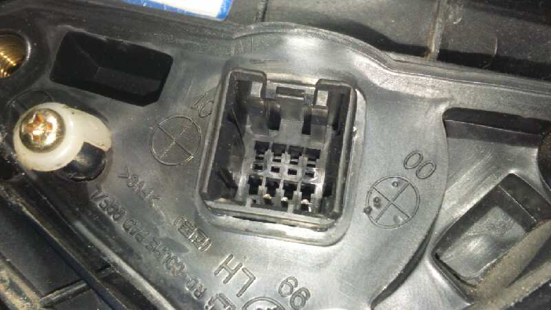 RETROVISOR IZQUIERDO HYUNDAI COUPE (GK) - vista 3