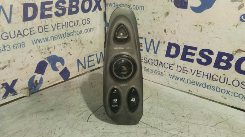 MANDO ELEVALUNAS DELANTERO IZQUIERDO HYUNDAI COUPE (GK)