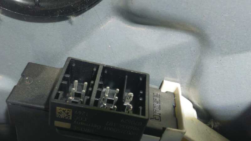 ELEVALUNAS DELANTERO DERECHO SEAT IBIZA (6L1) - vista 6